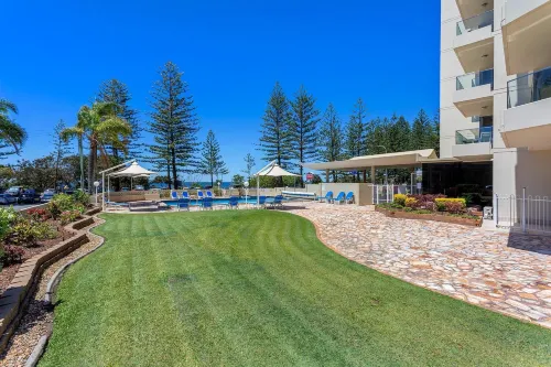Seaview Coastal Retreat
