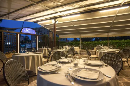 Hotel Frate Sole Отели рядом со станцией Train Station Assisi