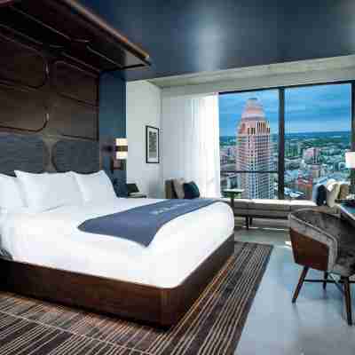 Hotel Bourre Bonne Louisville, Curio Collection by Hilton Rooms