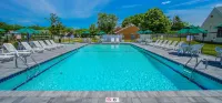 Brewster Green Resort - Swimmingpools