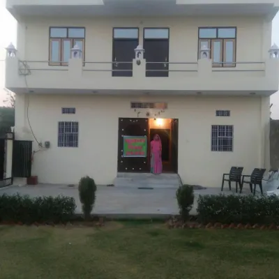 Kukas Guest House Hotels near Amer