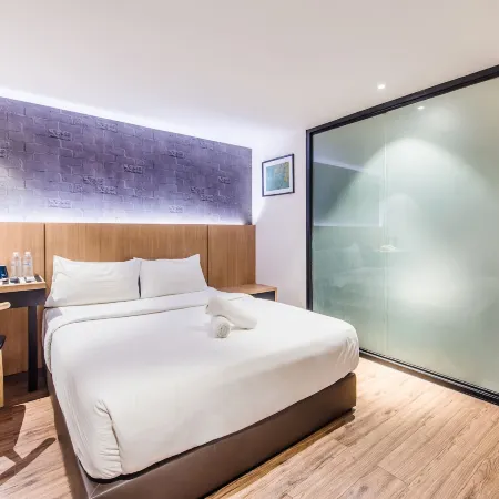 Stella Hotel Отели рядом с достопримечательностью «Торговый центр Перлинг»