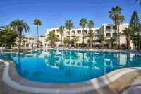 Tui Suneo Palm Beach Skanes - All Inclusive - parking