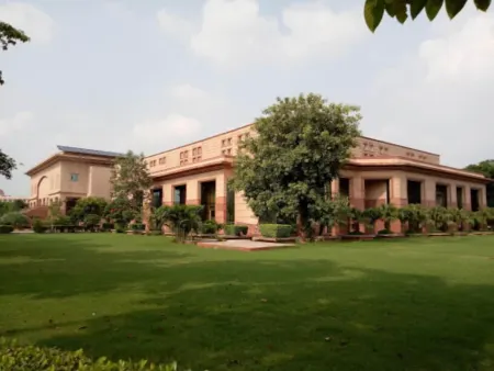 Mercure Lucknow Gomti Nagar