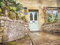 Century House Hotels in Moreton-in-Marsh
