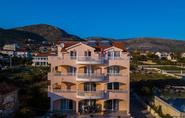Kaja - Right Next to the Beach