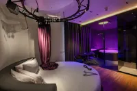 SuiteSistina for Brave Lovers - Romantic