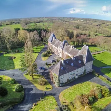 Le Château de la Roque Hôtels