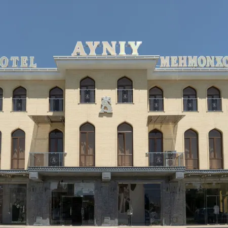 AYNIY Hotel