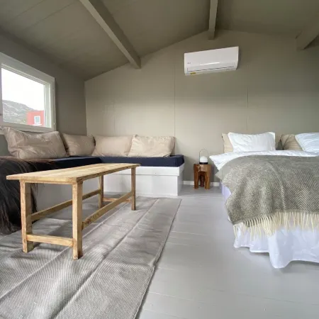 Eqi Glacier Lodge - World of Greenland