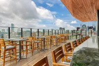 Cambria Hotels Boston Downtown - Seaport