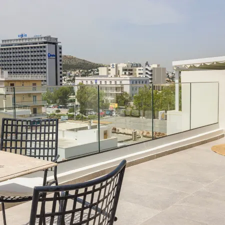 The Uptown Boutique Apartments