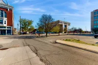 Downtown Delight House - Unit 2