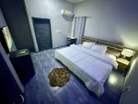 Northwold Hotel Hotels near The Qodesh