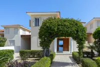 Protaras Beachfront Villa Pietra - parking