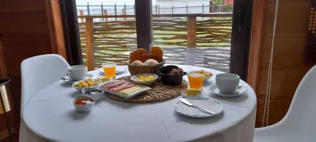 Hotel CasaQuinchao Отели в г. Чилоэ