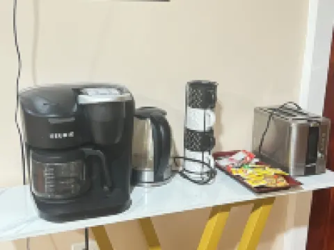 Odyssey Suites فنادق في جورج تاون