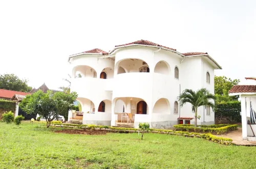 Captivating 1-bed Apartment, With a Nice Garden