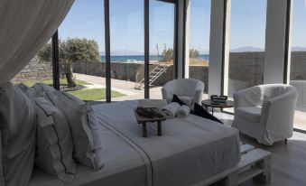 Horizon Luxury Seafront Villa