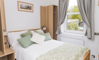 Denecrest Guest House