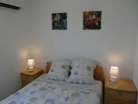 air-conditioned villa T3 garden terrace in holiday village pool 01/05 to30 / 09