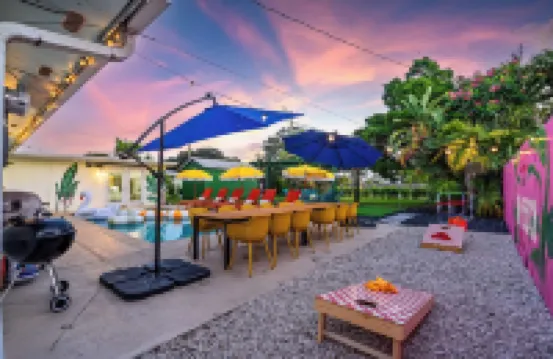 PBG Retreat w/ Pool, Mini Golf, Fire Pit, Game Room!