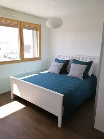 Beautiful 2 bedroom apartment close to Disney Отели в г. Монтеврен