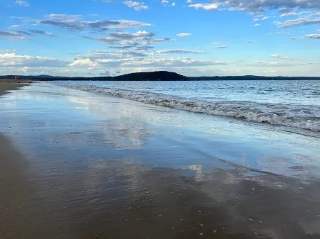 Catalina House - cosy, clean and comfortable Отели рядом с достопримечательностью «Treasures from the Deep Opal and Shell Museum»