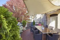 Hotel Zur Wartburg Hotels in Rietberg