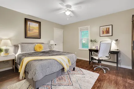 Hillside Home Close To The Bourbon Trail