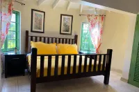 Expansive views of the south coast shopping and entertainment all within 10 min walk.