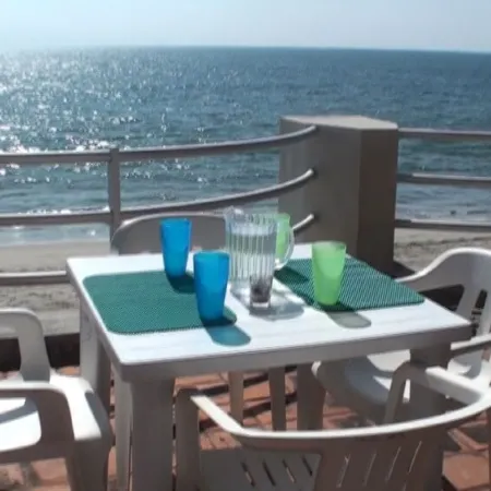 BEACHFRONT on a Budget! ~ Condo Sereno ~ Low Beachfront Rate!