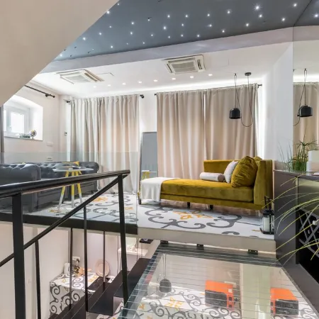 VILLA GALLA Big house on the best location of old town Split,420m2 hotel comfort