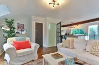 Charming 2 bedroom rental unit in Knowlton village