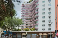 Germaine Burchard Hotels in Santa Ifigenia