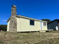 Driftwood Cottage just Steps to the Sandy Popham Beach!