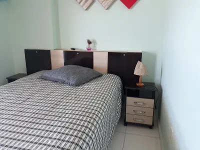 BEAUTIFUL APARTMENT. FACING THE SEA-SMART TV - WIFI 600MB AND OF CLARO BOX TV+ Hotels near Praia do Caiçara