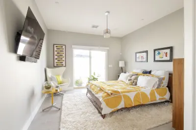 High Desert Home 15 Minutes from North Palm Springs Hotels near Massage By Susan