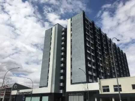 Scenic Apartment in Windhoek’s City Centre Отели рядом с достопримечательностью «Национальный музей Намибии»