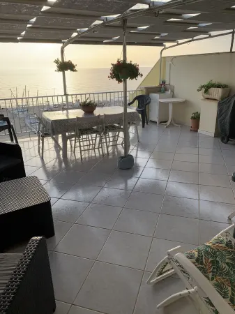 Terrazza sul Mare