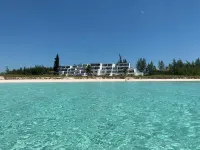 Ground floor condo with private beach.   Pet friendly
