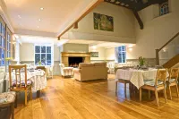 Stylish apartment that combines contemporary chic with character and comfort 格羅斯蒙特住宿飯店