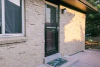 Convenient 3 bedroom near Olde Town Arvada!