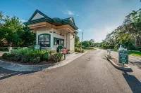 Beautiful condo on Copperhead. Beaches nearby!