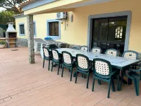 Spacious villa with large garden & private pool-quiet area near Quinta do Lago