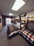 Chalet Cabin, Mountain Views, Spa Tub Near Helen with Hiking Trail to Creek - Mountain view