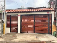 105 - Beachfront Cozy  Room Down Town Puerto Viejo