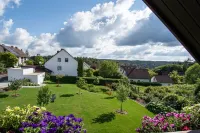 POTTENSTEIN - 4-star comfort vacation apartment in the heart of Franconian Switzerland Hotel a Pottenstein