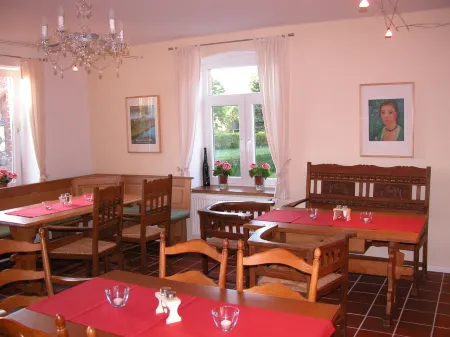 Romantic apartment for 15 Pers.im Landhaus Elbwiesen, 180sqm