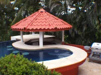 Relaxing Carrillo Bay-Walk to Beach, Restaurants,  3-7 bdrms great for families. プエルト・カリージョのホテル
